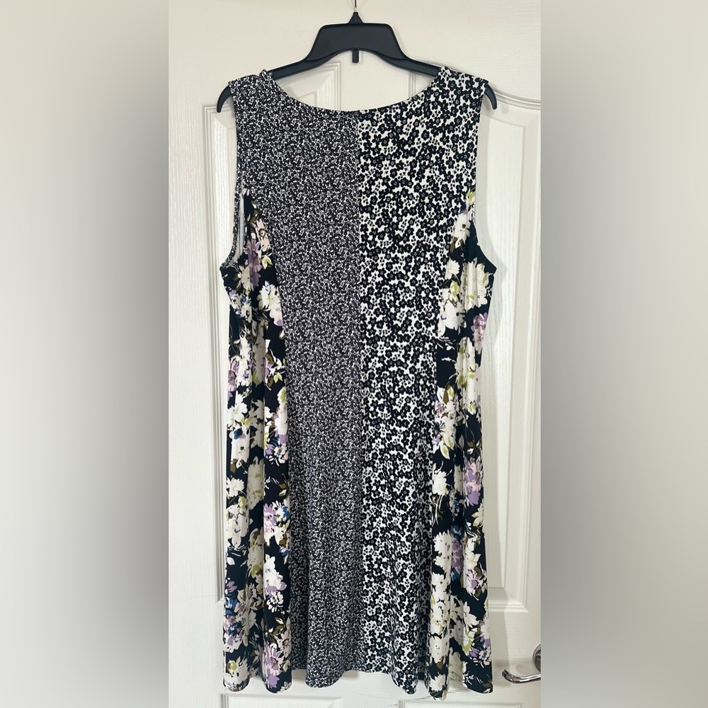 J. Jill Black Floral & Speckled Panel Sleeveless Dress - Picture 5 of 6